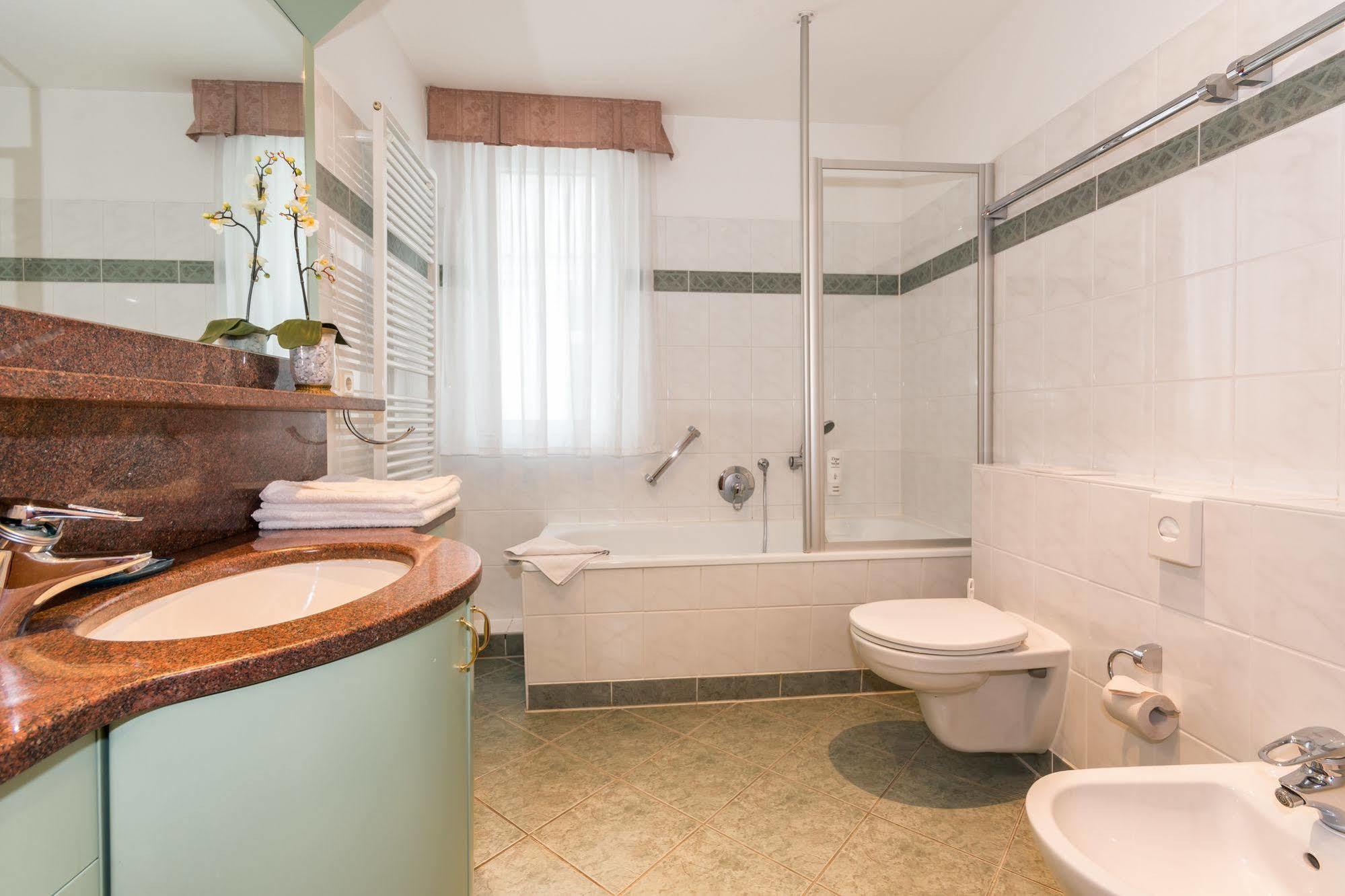 Aparthotel Rialto Binz Buitenkant foto
